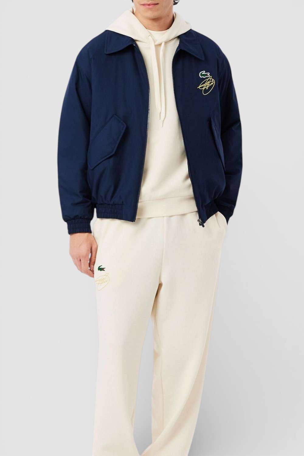 תמונת כל הלוק של קפוצ&rsquo;ון